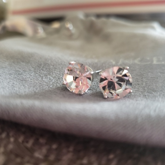 Believe by Brilliance Jewelry - STUD EARRINGS